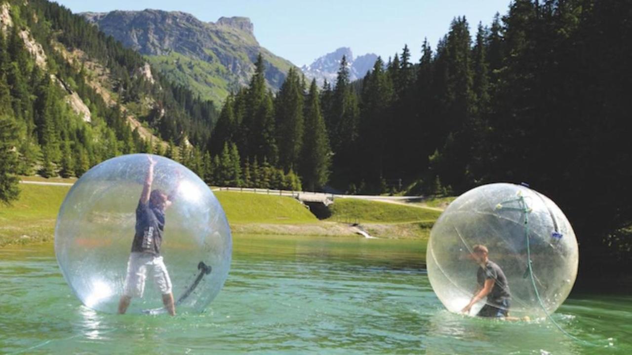 Residence Le Domaine Du Jardin Alpin - Courchevel 1850 المظهر الخارجي الصورة